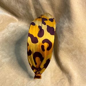 🐆Powder Satin Leopard Headband🐆